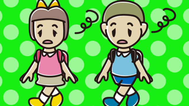 ぼーっとしながら通学する新小学一年生のイラスト【色、背景あり】PNG