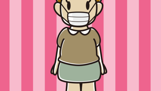 マスクをして立っているおばさんのイラスト【色、背景あり】PNG