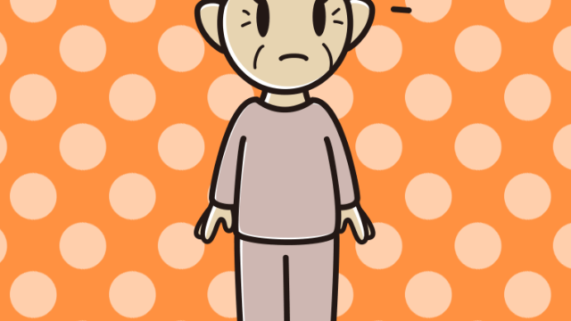 何かに気付く部屋着のおばあさんのイラスト【色、背景あり】PNG