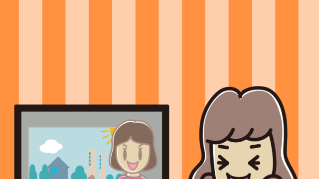 テレビを見て笑う女子大学生のイラスト【色、背景あり】PNG