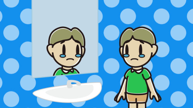 鏡を見て泣く小学生男子のイラスト【色、背景あり】PNG