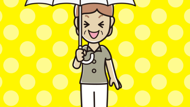 傘をさして笑う年配女性会社員（クールビズ）のイラスト【色、背景あり】PNG