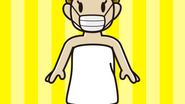 マスクをするバスタオル姿のおばさんのイラスト【色、背景あり】PNG