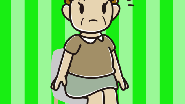 椅子で何かに気付くおばさんのイラスト【色、背景あり】PNG