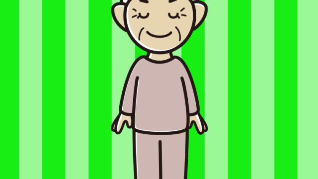 目を閉じる部屋着のおばあさんのイラスト【色、背景あり】PNG