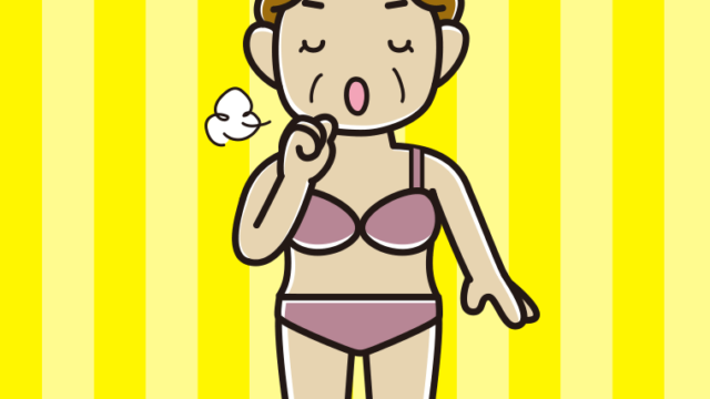 咳払いする下着姿のおばさんのイラスト【色、背景あり】PNG