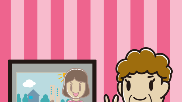 テレビにピースをするおばさんのイラスト【色、背景あり】PNG