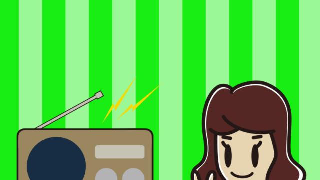 ラジオにピースをする女子高校生のイラスト【色、背景あり】PNG