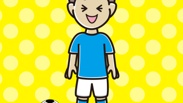 笑うサッカーのユニフォーム姿の男子中学生のイラスト【色、背景あり】PNG