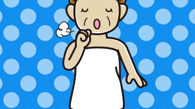 咳払いするバスタオル姿のおばさんのイラスト【色、背景あり】PNG