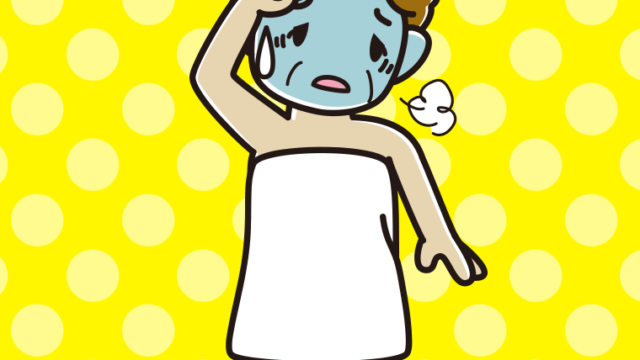 具合が悪いバスタオル姿のおばさんのイラスト【色、背景あり】PNG