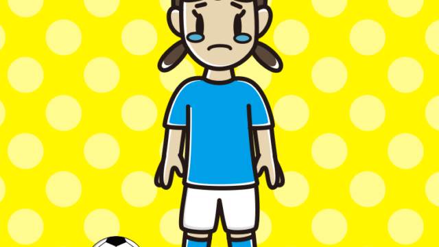 泣くサッカーのユニフォーム姿の女子中学生のイラスト【色、背景あり】PNG