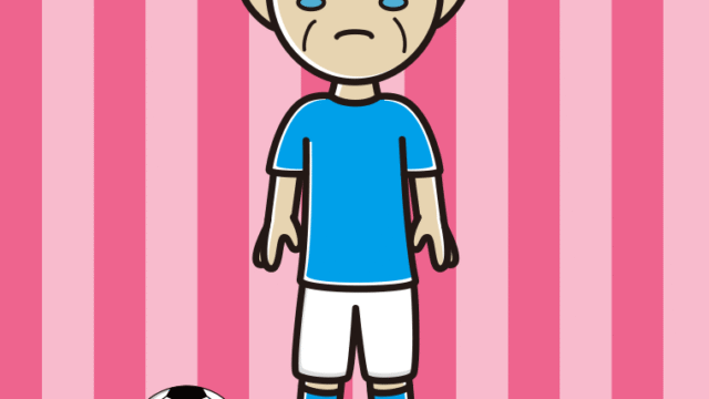 泣くサッカーのユニフォーム姿のおじいさんのイラスト【色、背景あり】PNG