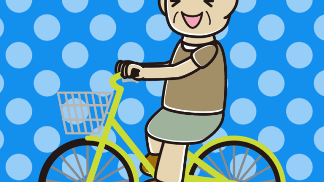 自転車に乗って笑うおばさんのイラスト【色、背景あり】PNG