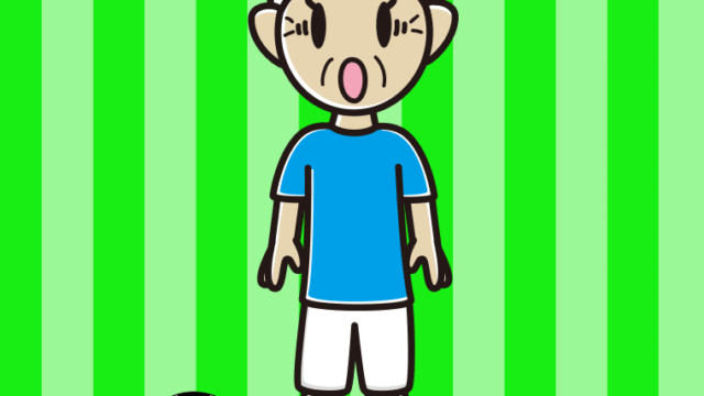 驚くサッカーのユニフォーム姿のおばあさんのイラスト【色、背景あり】PNG