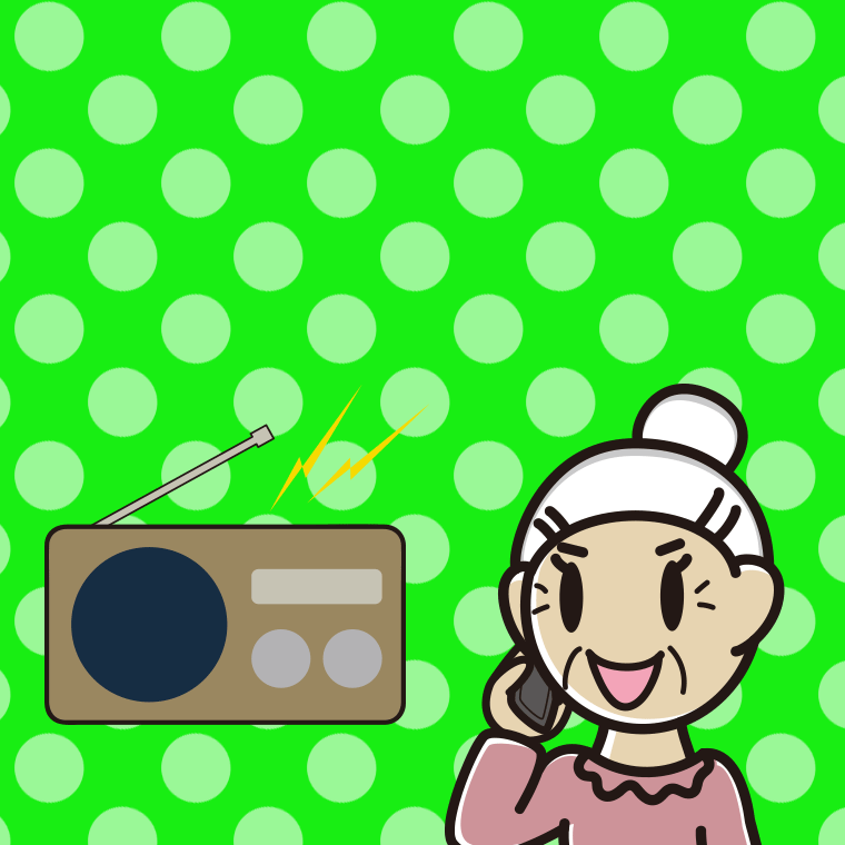 ラジオを聴きながらスマホで電話するおばあさんのイラスト【色、背景あり】PNG