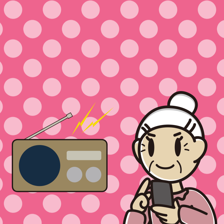 ラジオを聴きながらスマホを使うおばあさんのイラスト【色、背景あり】PNG