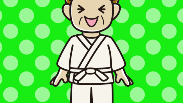 笑う道着のおばさんのイラスト【色、背景あり】PNG