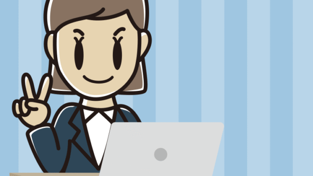 パソコンにピースをする女性会社員のイラスト【色、背景あり】PNG