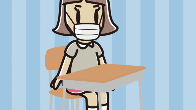 教室の席でマスクをする小学生女子のイラスト【色、背景あり】PNG
