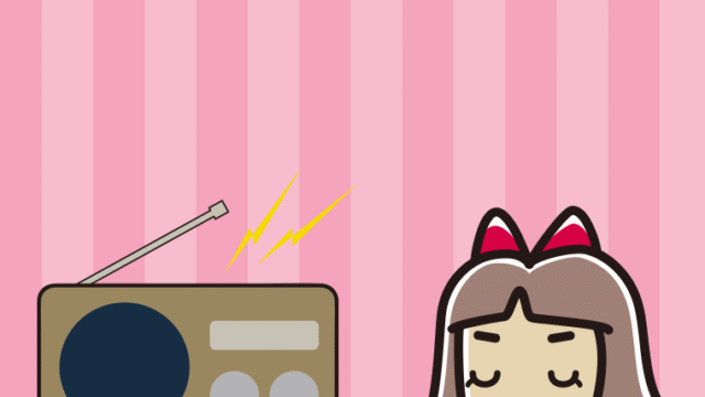 ラジオを聴きながら咳払いする小学生女子のイラスト【色、背景あり】PNG