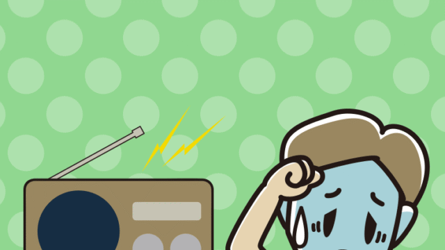 ラジオを聴いて具合が悪い男性のイラスト【色、背景あり】PNG