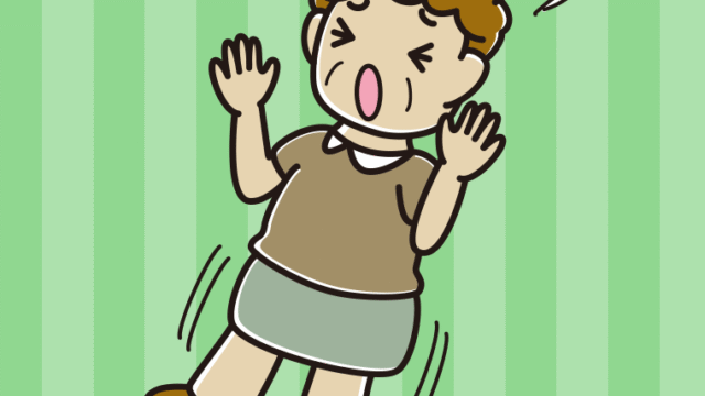 驚いてのけぞるおばさんのイラスト【色、背景あり】PNG