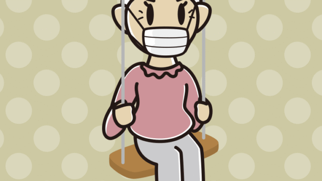 ブランコでマスクをするおばあさんのイラスト【色、背景あり】PNG