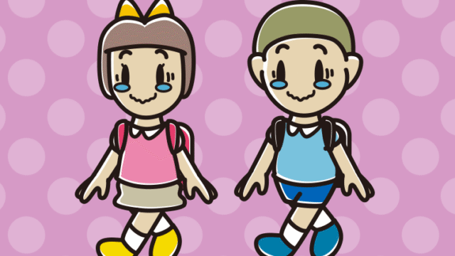 通学中にジーンとする新小学一年生のイラスト【色、背景あり】PNG