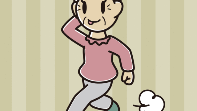 走りながらテヘヘなおばあさんのイラスト【色、背景あり】PNG