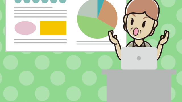 考えながらプレゼンする年配女性会社員（クールビズ）のイラスト【色、背景あり】PNG