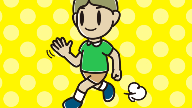 手を振りながら走る小学生男子のイラスト【色、背景あり】PNG