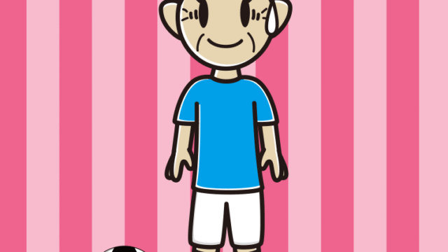 苦笑いするサッカーのユニフォーム姿のおばあさんのイラスト【色、背景あり】PNG
